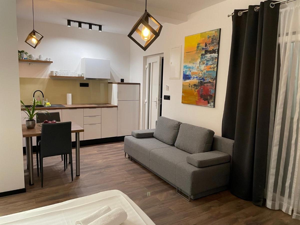 Apartments Villa Jelena Vodice Bagian luar foto