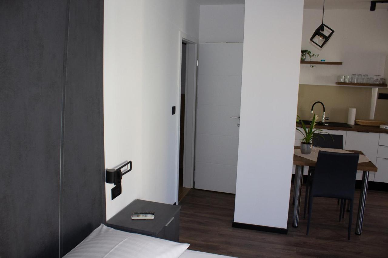 Apartments Villa Jelena Vodice Bagian luar foto