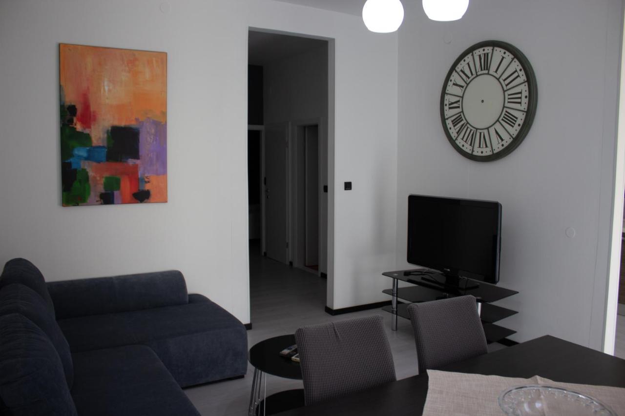 Apartments Villa Jelena Vodice Bagian luar foto