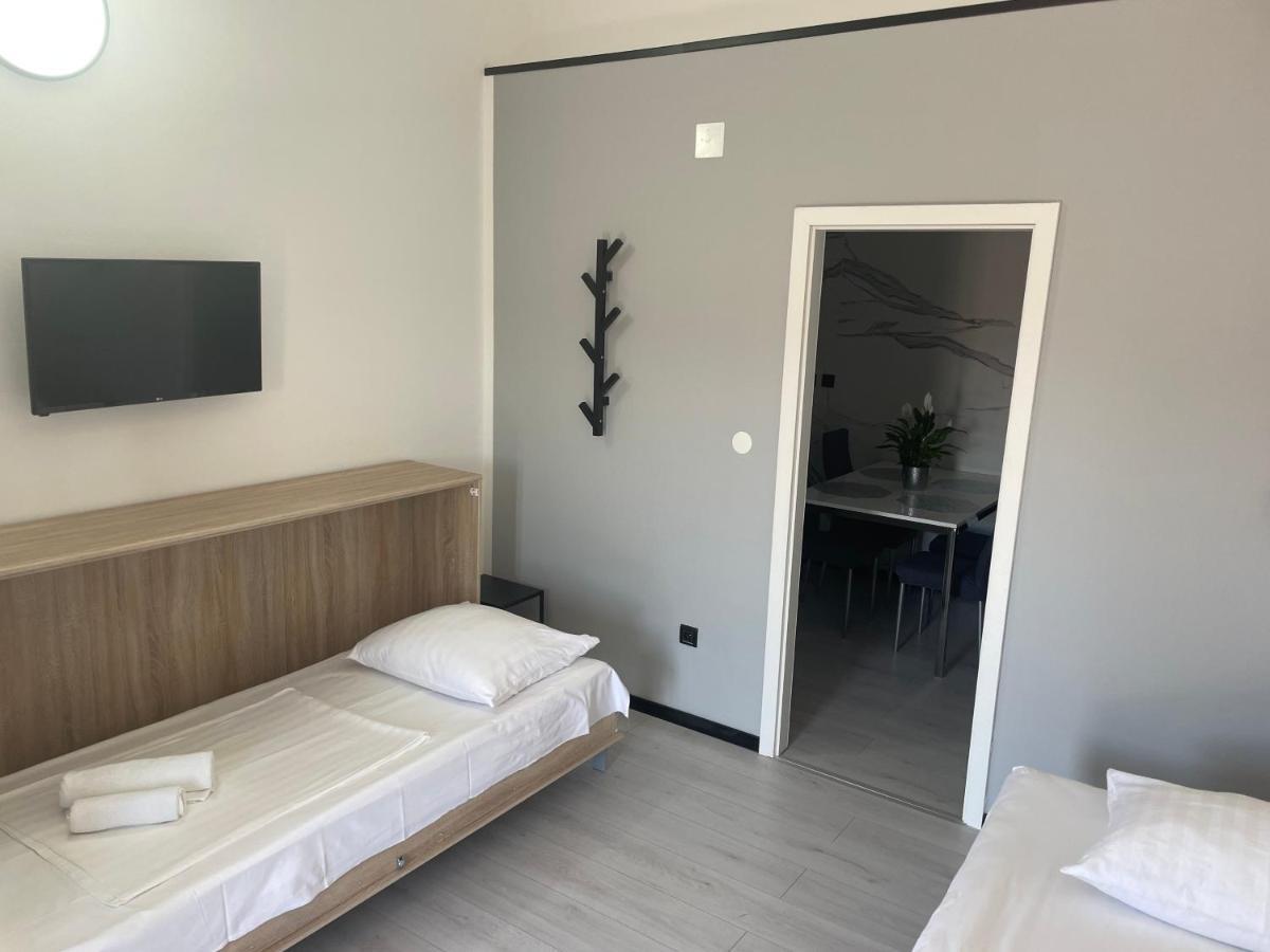 Apartments Villa Jelena Vodice Bagian luar foto