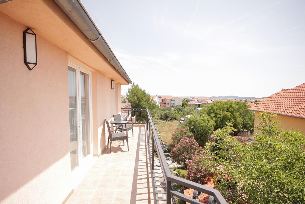 Apartments Villa Jelena Vodice Ruang foto